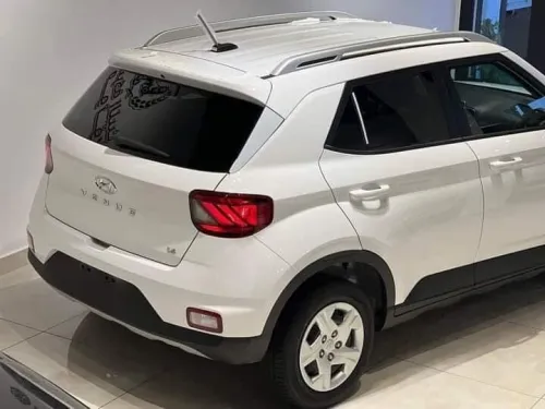 Hyundai VENO 2023 Latoute