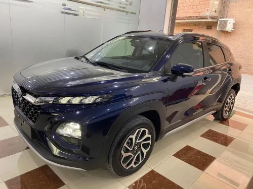 Suzuki FRONX 2023 Latout
