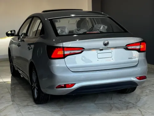 MG MG5 2023 Latoute