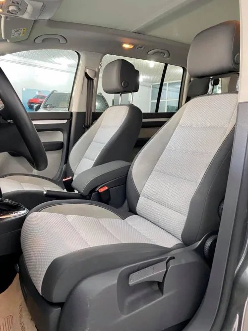 Volkswagen Touran 2016 Cross