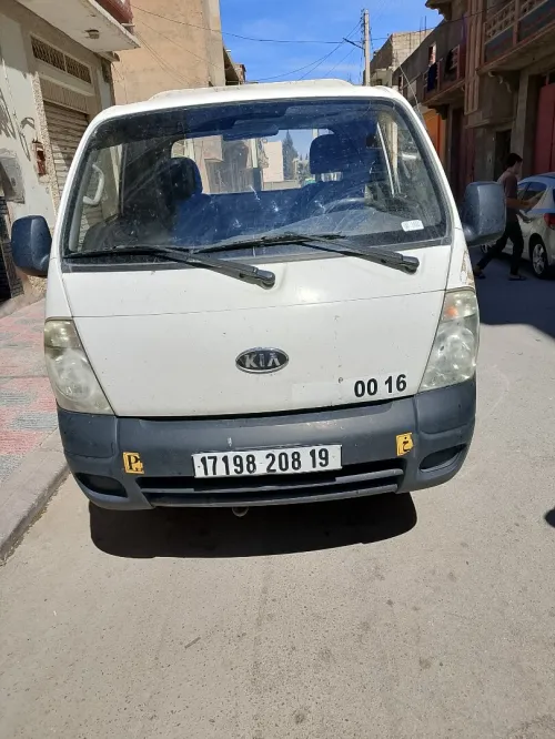 Kia K3000 2008