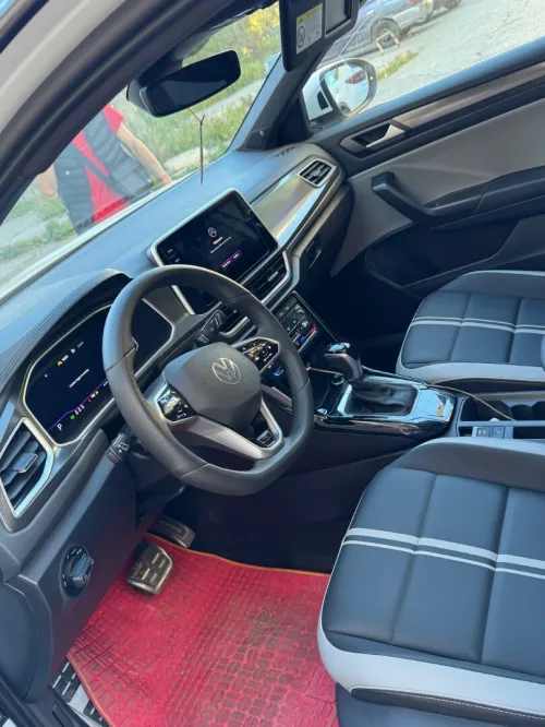 Volkswagen T-Roc 2025 Beat