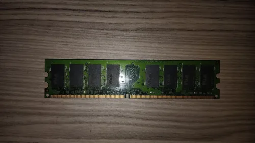 DDR2 2GB PC2-5300 DIMM