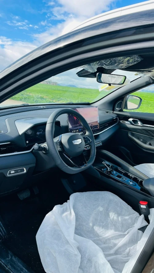 Geely Coolray 2026 Full options