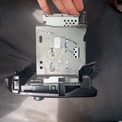 suzuki swift oem bluetooth - poste suzuki swift - مسجل سيارة (راديو) أصلي لسوزوكي سويفت / بالينو / سيليريو - بحالة ممتازة
