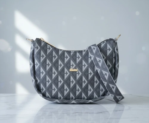 Sac Pour Femmes  (صاك نسائي جميل)