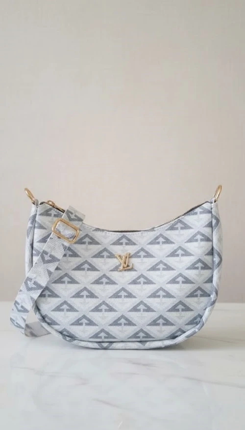 Sac Pour Femmes  (صاك نسائي جميل)