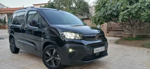 Citroen Berlingo 2025 Vitré avec place