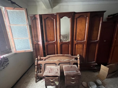 Chambre à coucher très bon état 