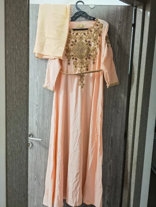 11 robes a 7000 da kamel