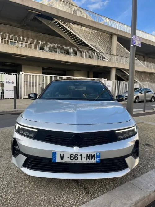 Opel Astra 2025 Carte grise