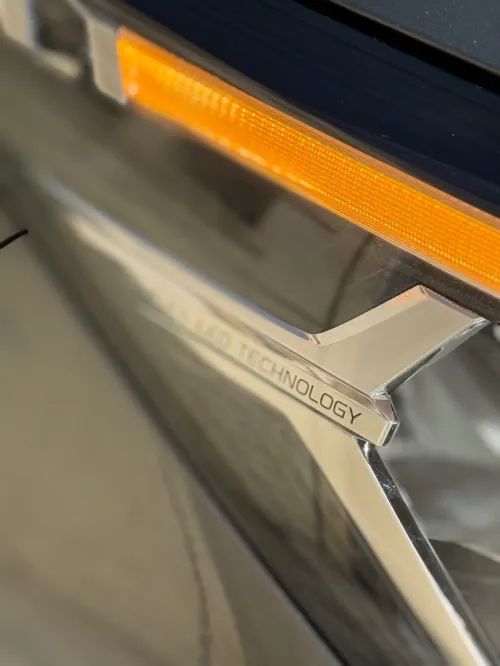 Geely Coolray 2025 