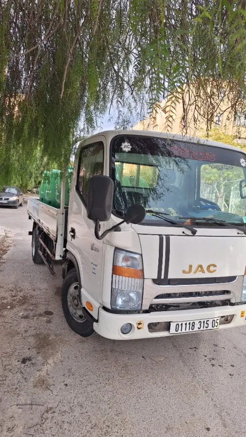JAC 1040s 2015