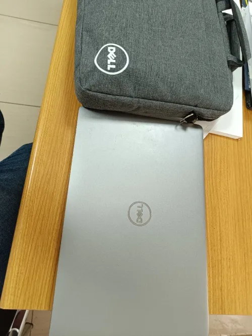 Laptop DELL i7 11th 16/512
