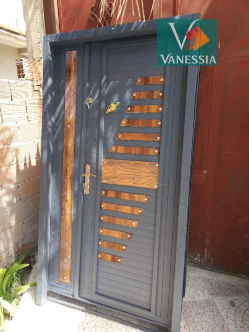 باب منزل