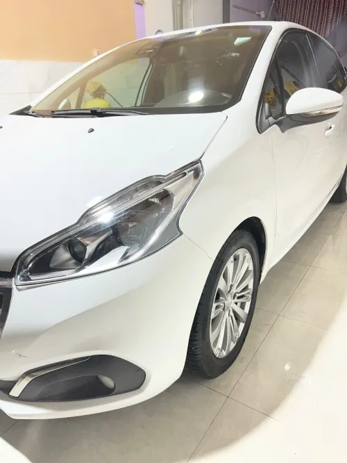 Peugeot 208 2015 Active