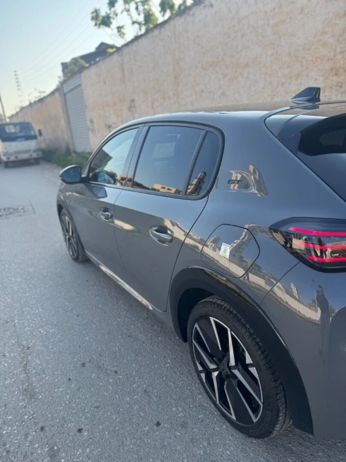 Peugeot 208 2024 GT