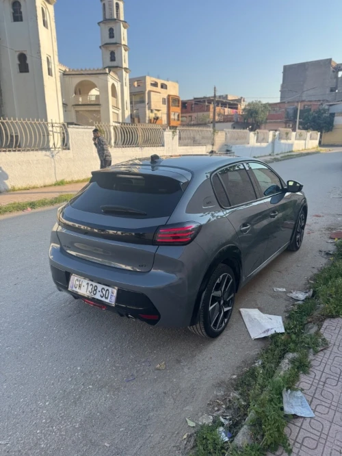 Peugeot 208 2024 GT