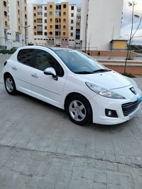 Peugeot 207 HDi 2012 2012