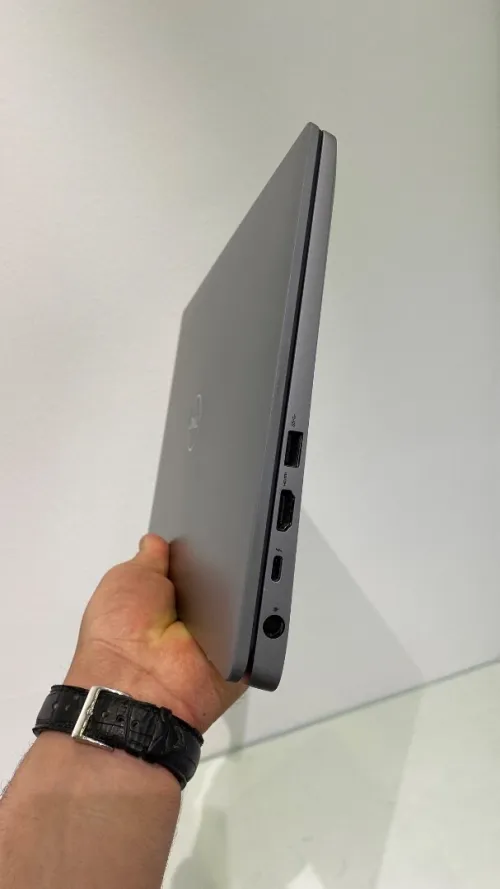 Dell 7400 i5-08TH 8RAM 256SSD