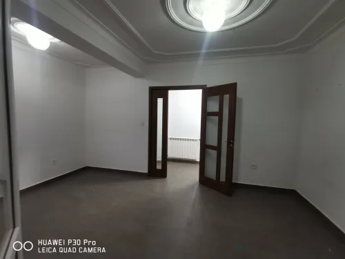 Location Appartement F3 Alger Draria