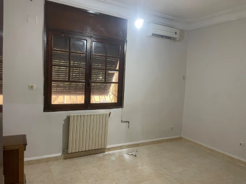 Location Appartement Niveau de villa Studio Alger Draria