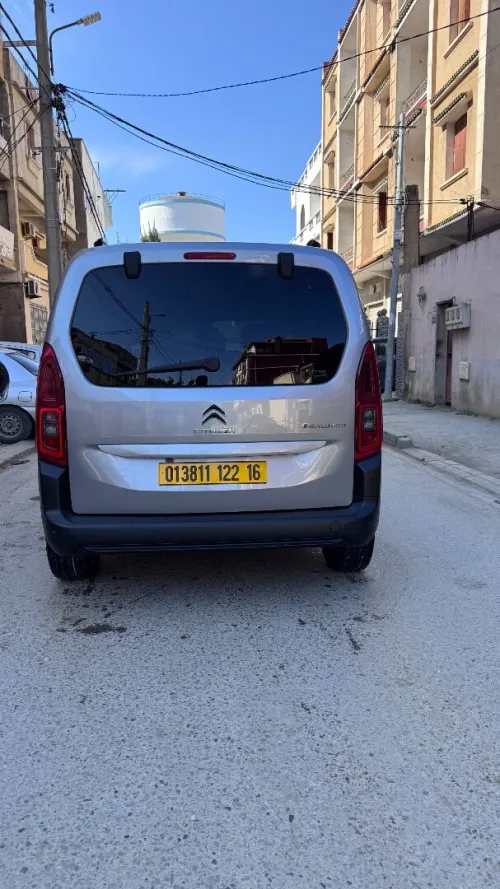 Citroen Berlingo 2022 Full option