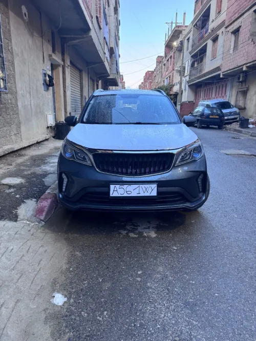 Geely GX3 PRO  2025 Livan