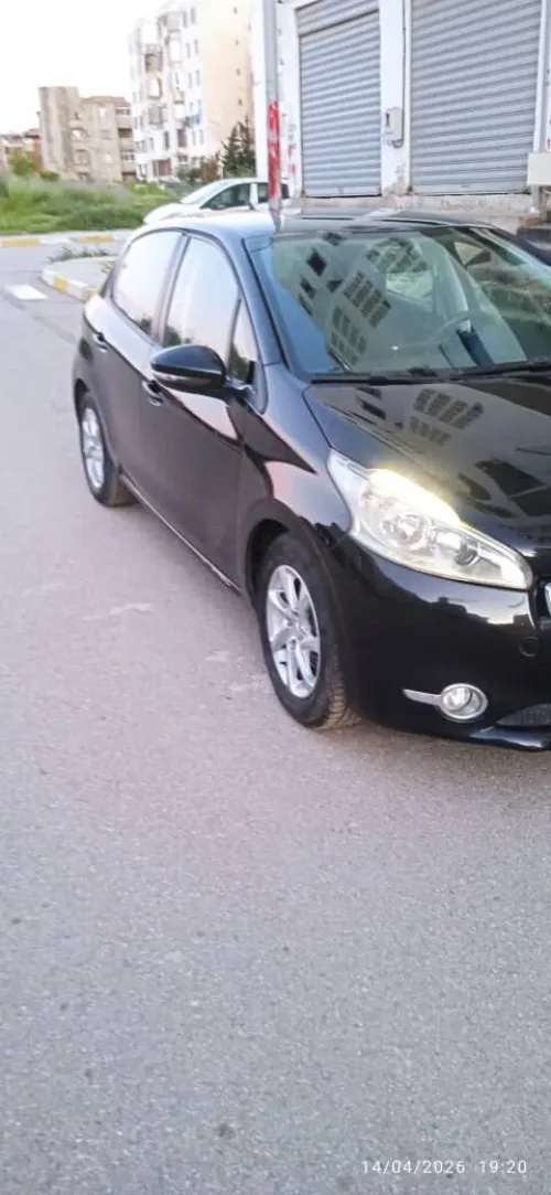 Peugeot 208 2014 Active