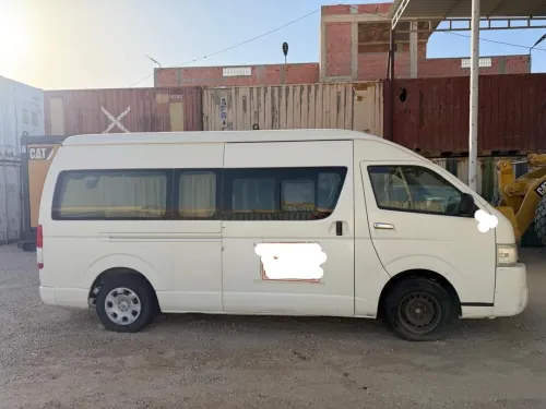 Toyota Hiace 2016