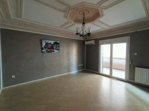 Location Appartement Niveau de villa F4 Oran Oran