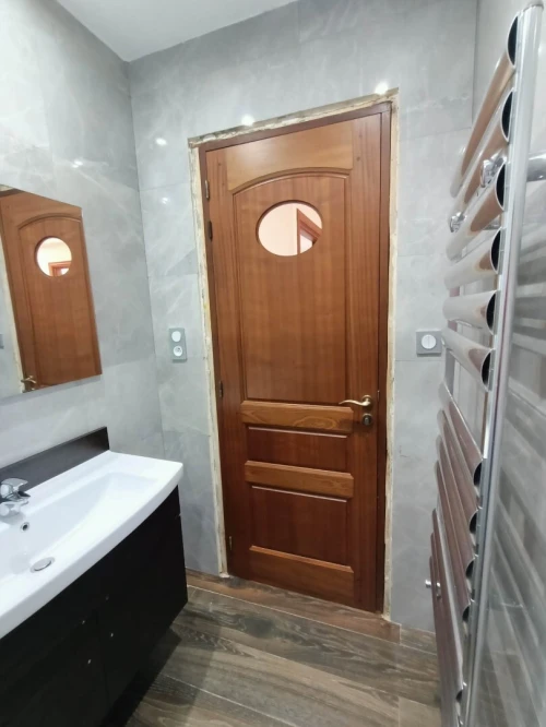 Location Appartement Niveau de villa F5 Oran Oran