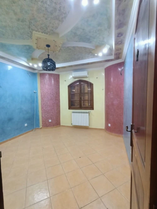 Location Appartement Niveau de villa Oran Oran
