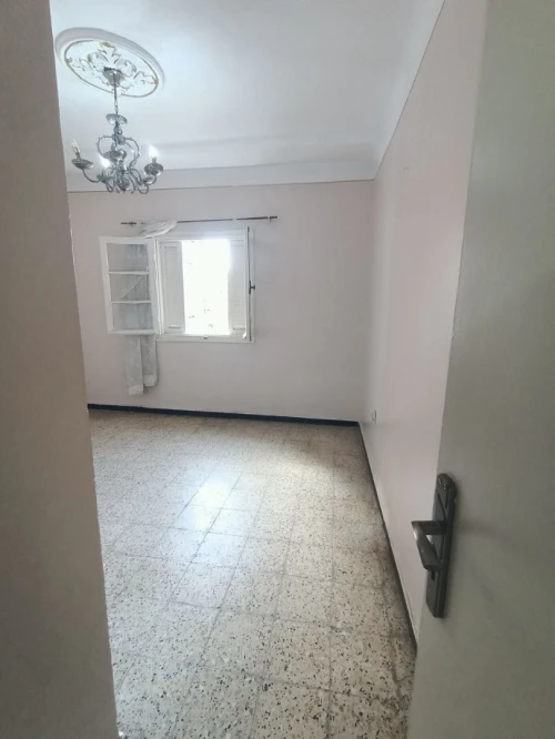 Location Appartement F4 Oran Bir el djir