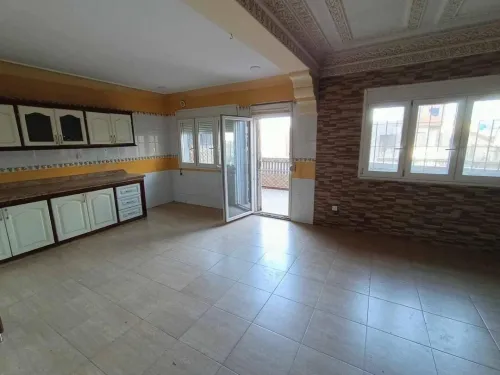 Location Appartement Niveau de villa F4 Oran Oran