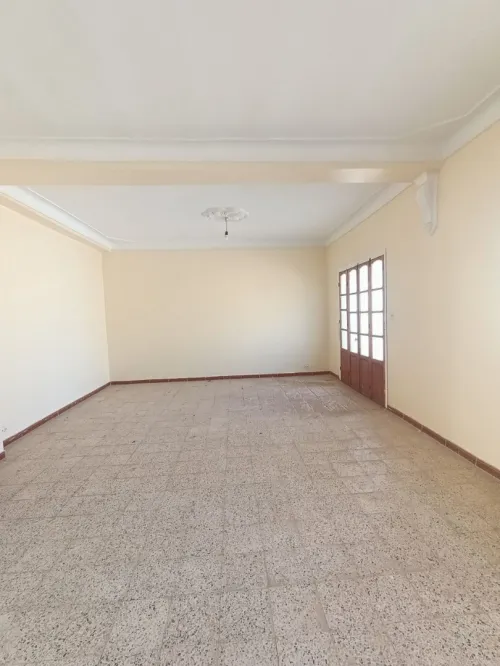 Location Niveau De Villa F5 Oran Sidi chami