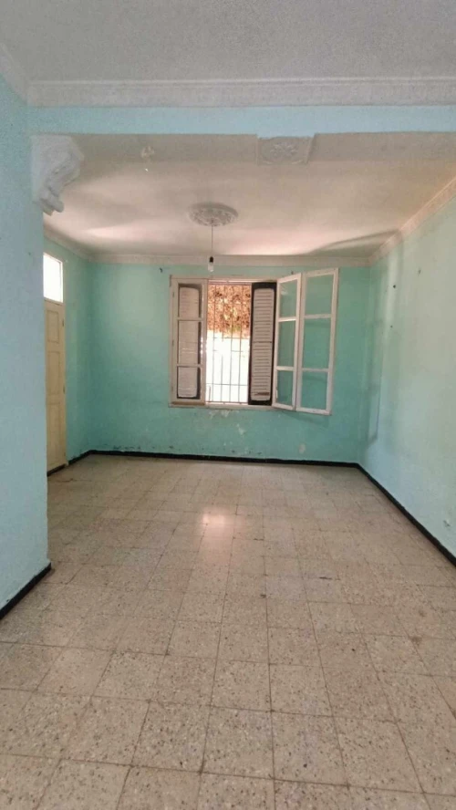 Location Appartement Niveau de villa F4 Oran Oran