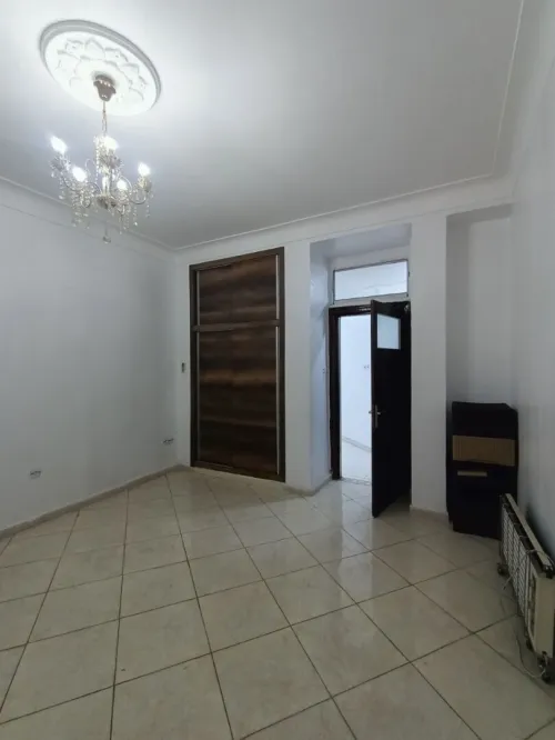 Vente Appartement Niveau de villa F4 Oran Oran