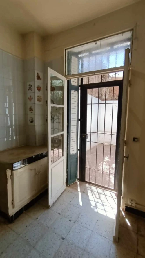 Location Appartement Niveau de villa F4 Oran Oran