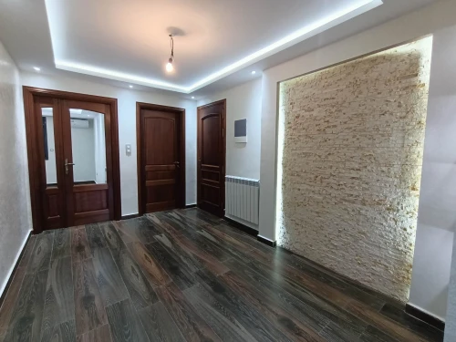 Location Appartement Niveau de villa F5 Oran Oran