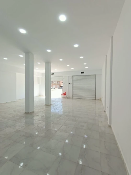 Location Local Oran Sidi chami