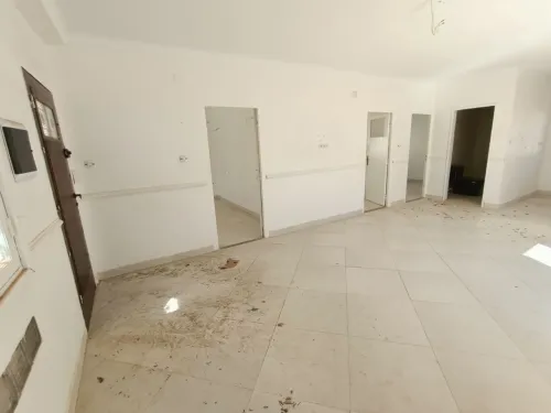 Location Appartement Niveau de villa F4 Oran Oran