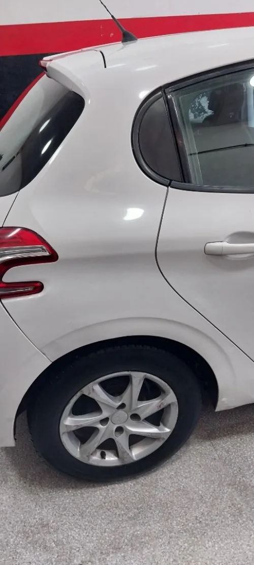 Peugeot 208 2013 Allure