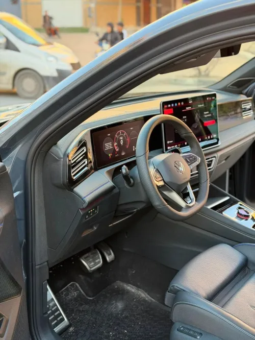 Volkswagen Tiguan 2025 R lien