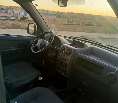 Peugeot Partner 2012 