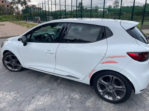 Renault Clio 4 2015 GT Line +