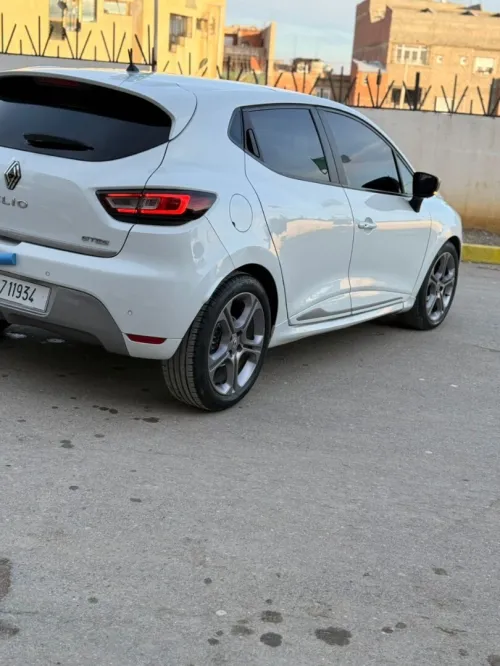 Renault Clio 4 2019 GT Line +
