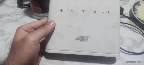 Modem 4g Huawei b310s tout les réseaux 