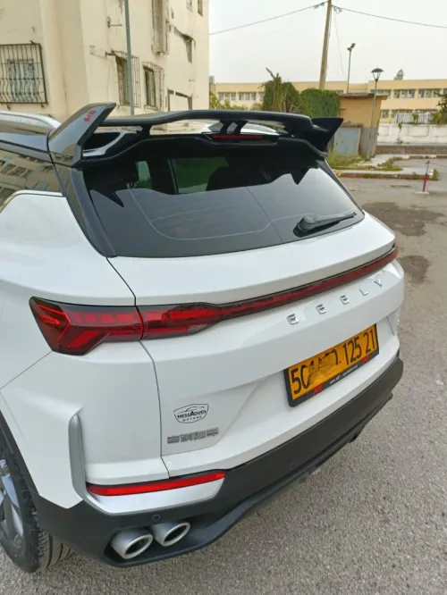 Geely Coolray 2025 