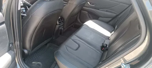 Hyundai Elantra 2025 Luxury